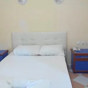 Otel Mor