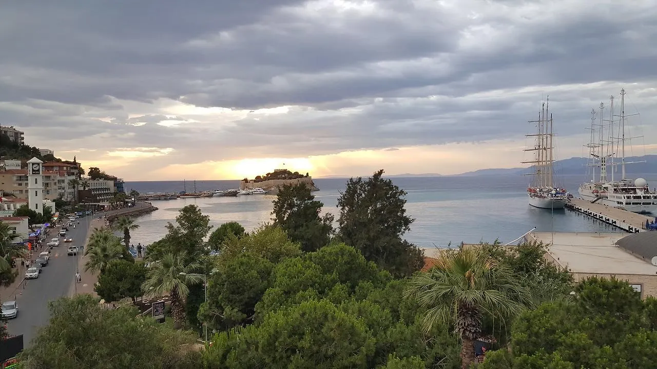 Liman Hotel Kusadası 3*,  Törökország